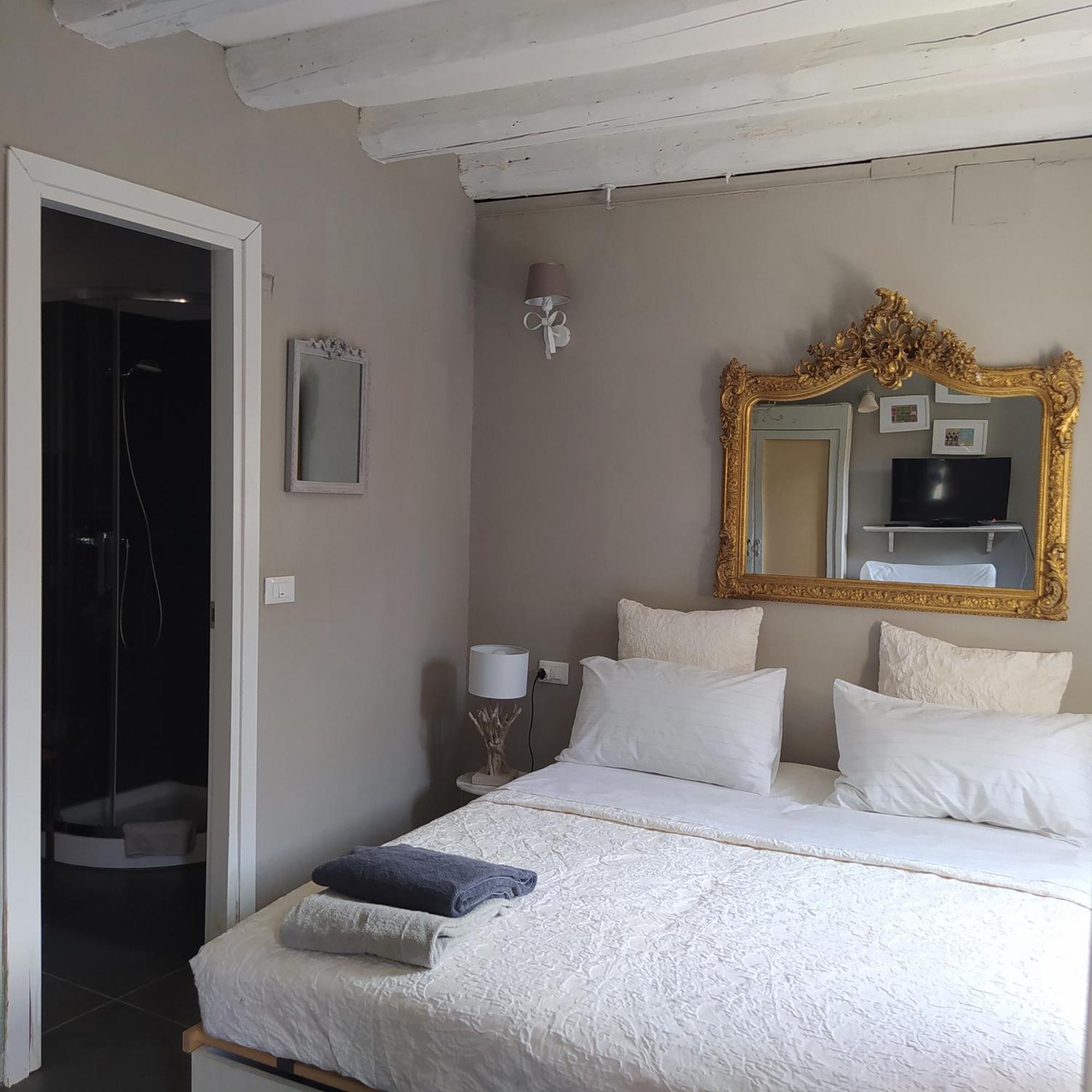 Rio Marin Apartment Gondola View & Patio Venice Ngoại thất bức ảnh